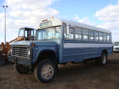Ford Bus V8