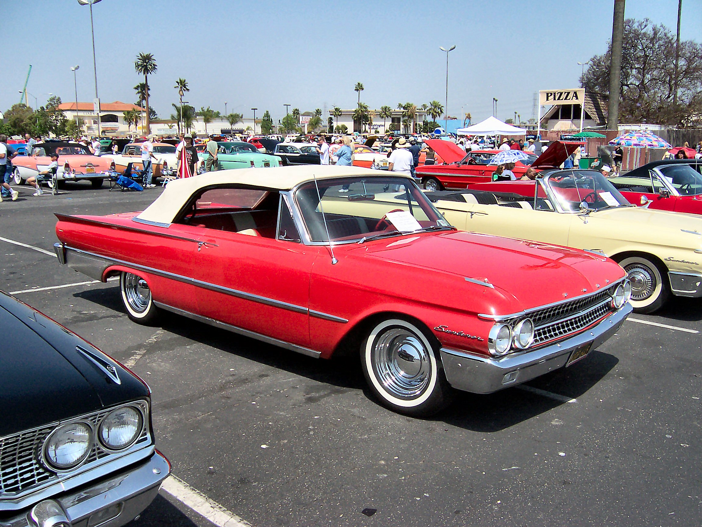 Ford Galaxie