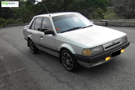 Ford Laser Ghia 15 Sedan