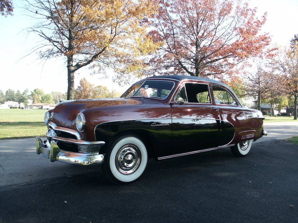 Ford Custom Crestliner