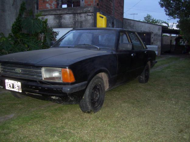 Ford Taunus 2300 GHIA