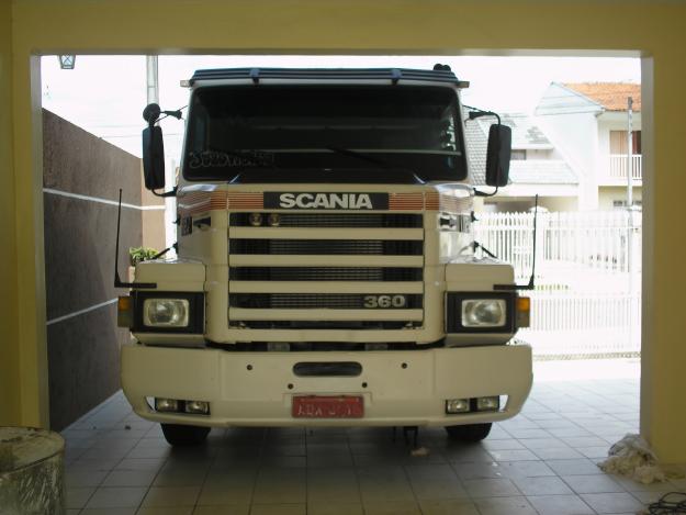 Scania 112 HS