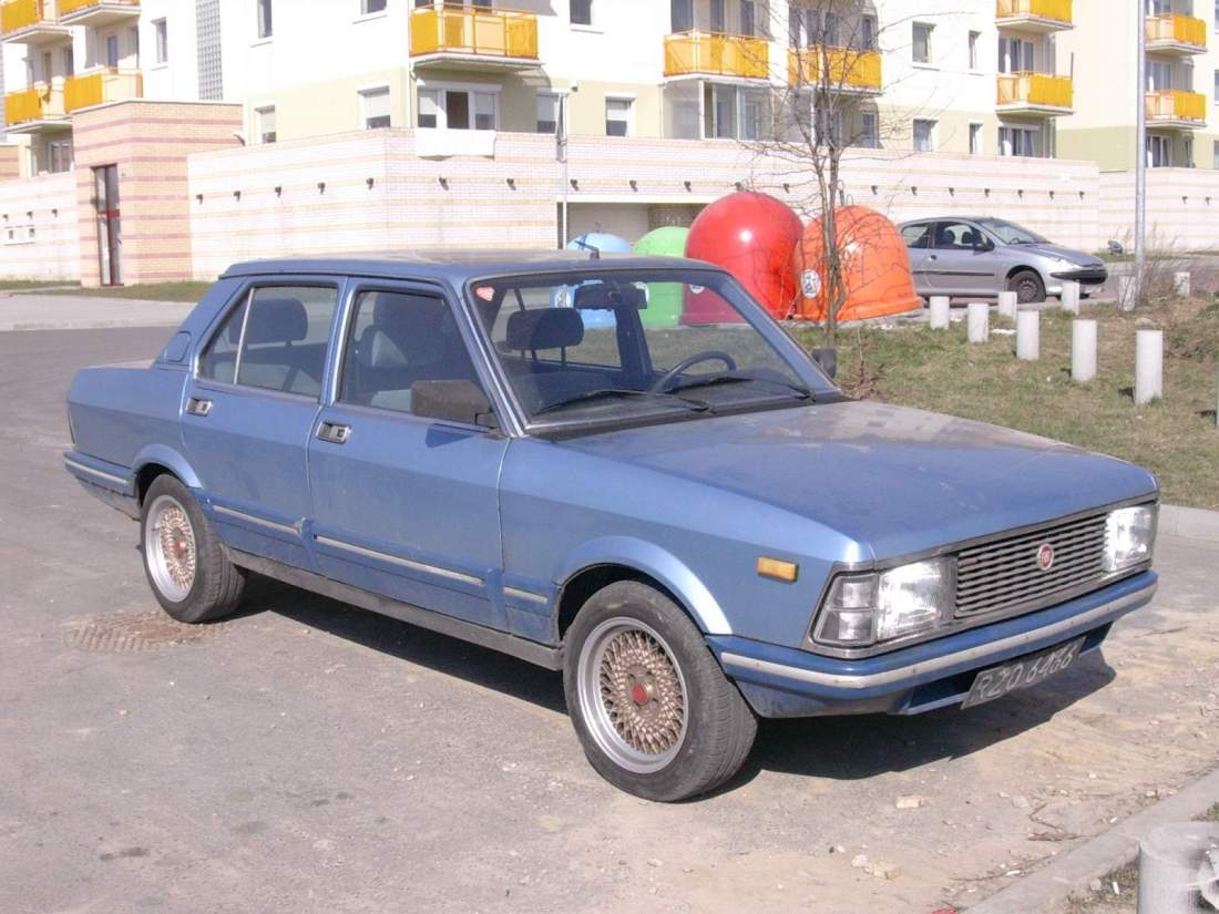 Fiat 124 Sport 2-dr