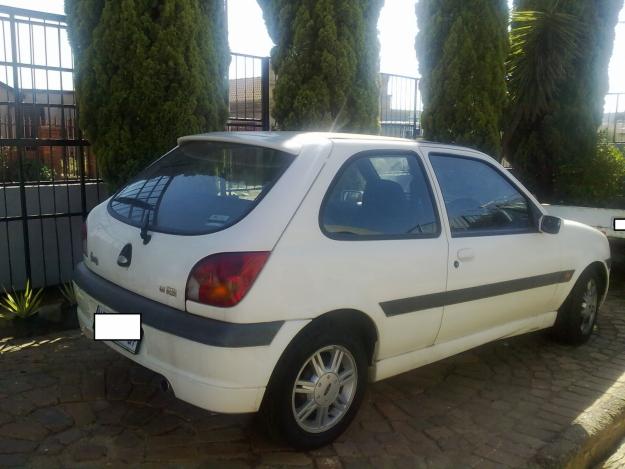 Ford Fiesta 16