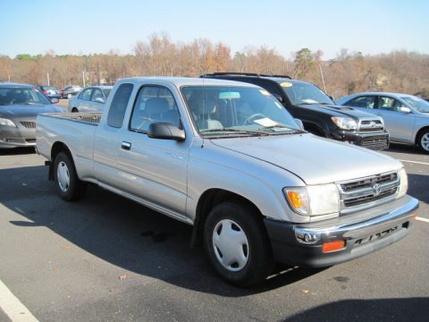 Toyota Tacoma SR5 V6 PreRunner