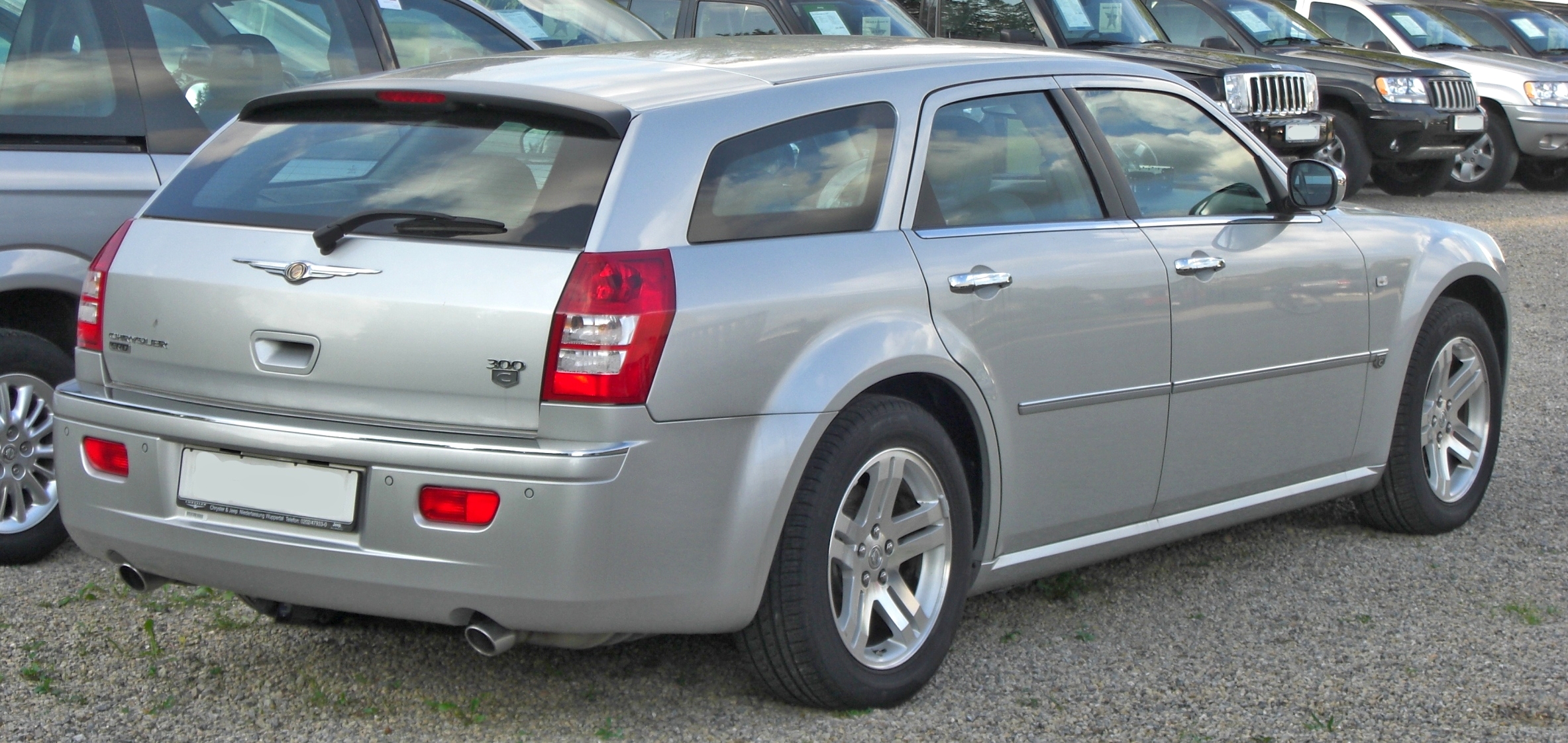 Chrysler 300c station wagon review #3