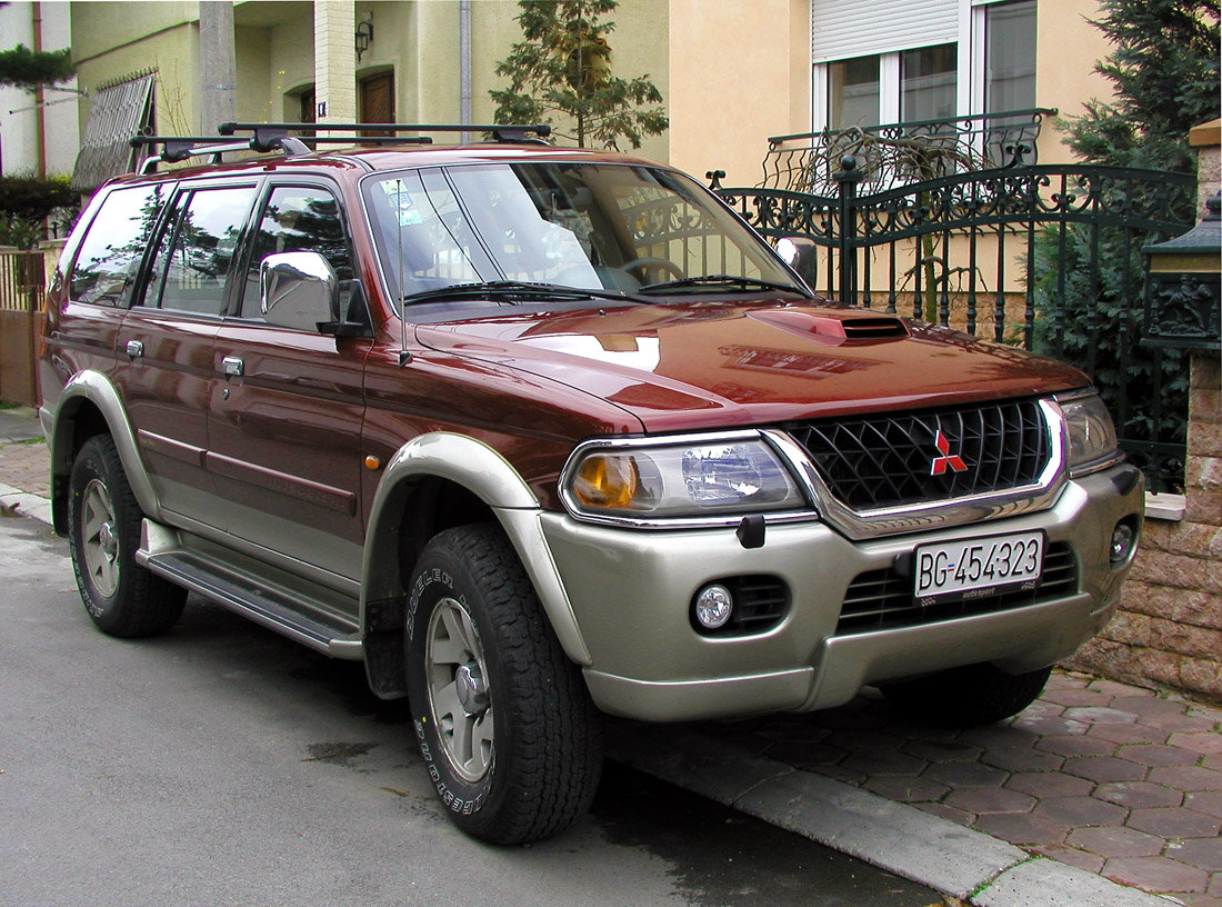 Mitsubishi Pajero Sport GLS 4WD