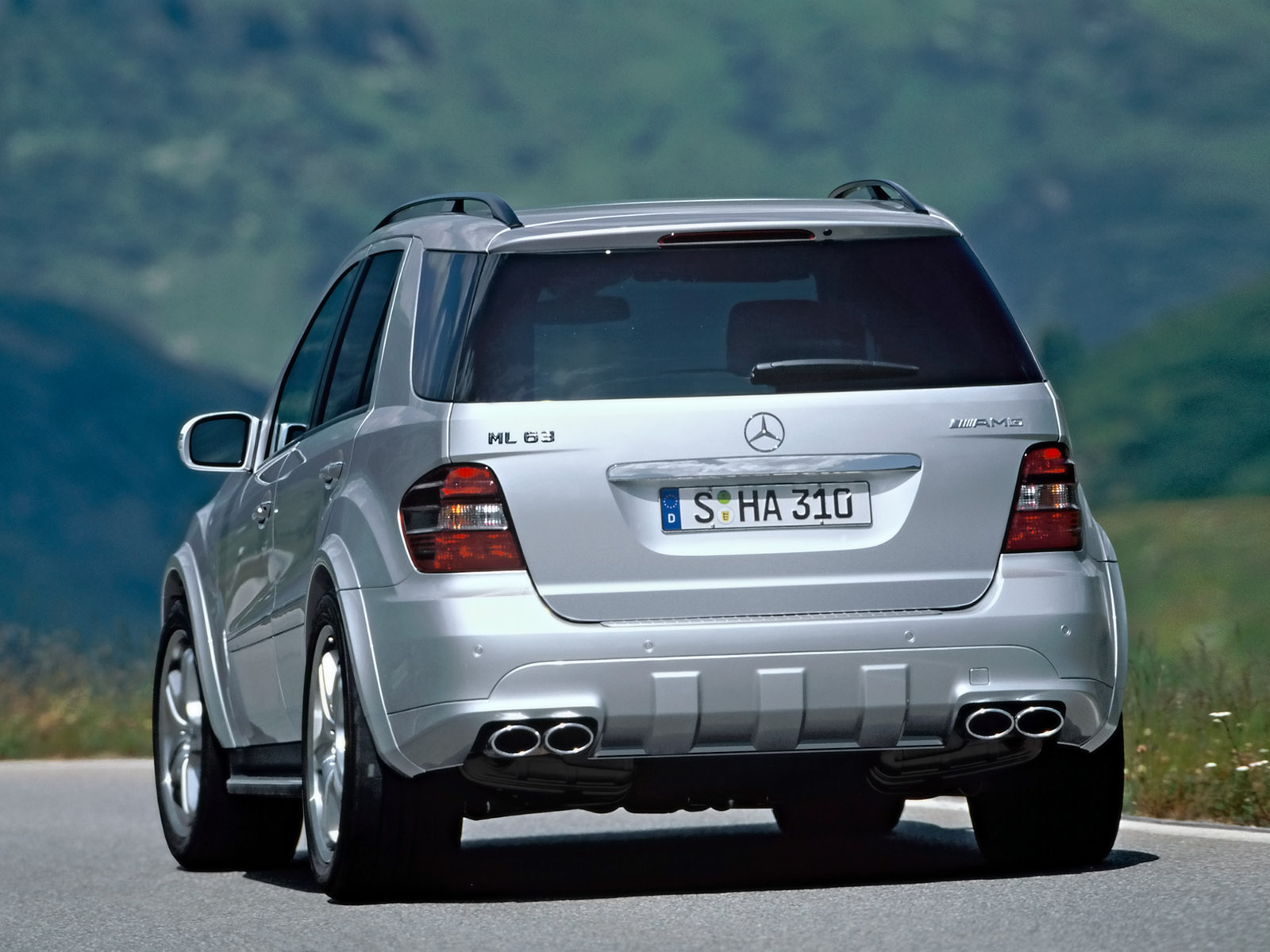 Mercedes-Benz ML 63 AMG