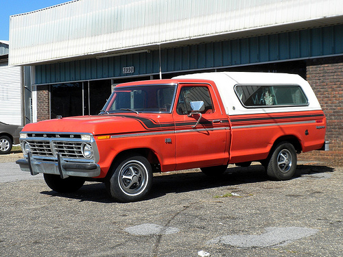 Ford F-100 Explorer