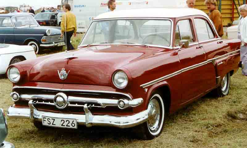 Ford Fordor Sedan