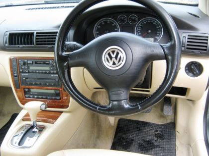 Volkswagen Passat V5