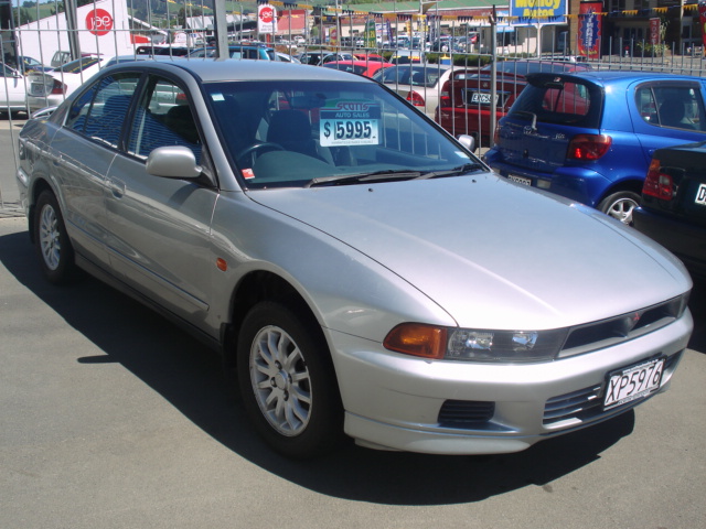 Mitsubishi Galant SEi