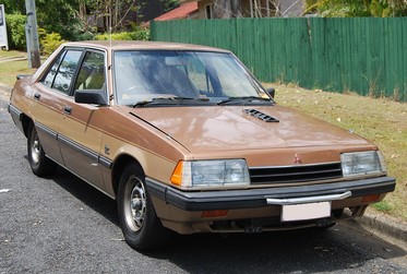 Mitsubishi Sigma Super Saloon