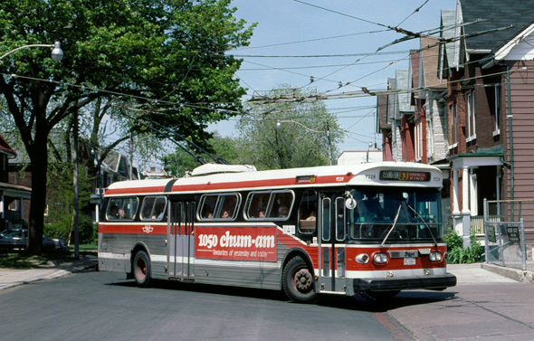 Packard Trolley-bus