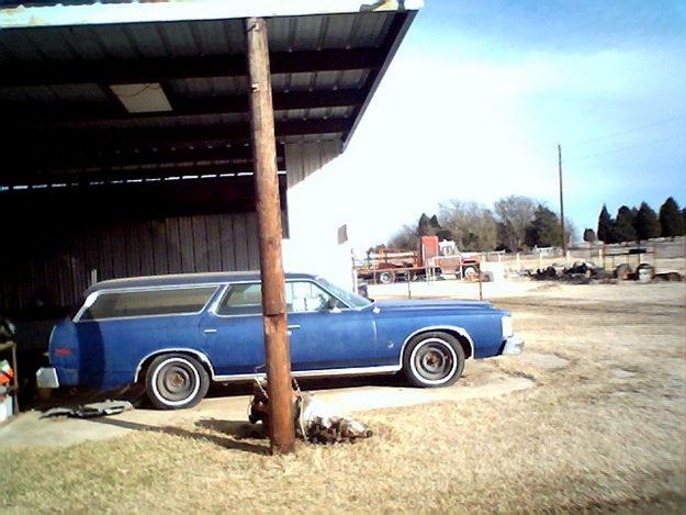 Ford LTD Station Wagon