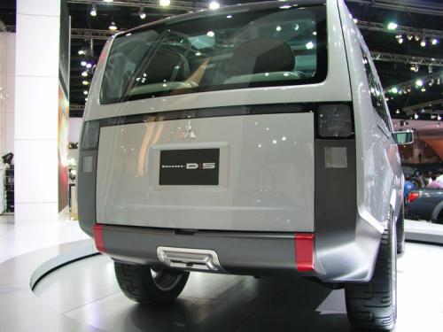 Mitsubishi Concept D5