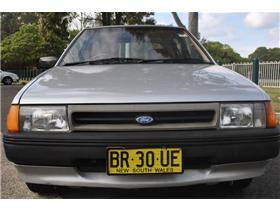 Ford Laser L