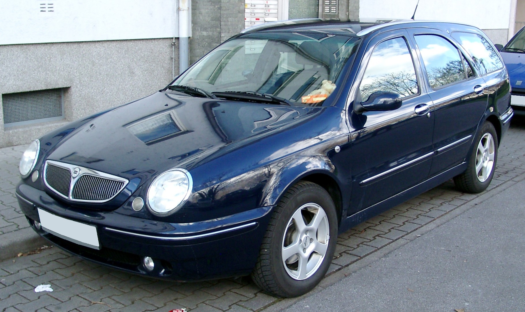 Lancia Lybra SW