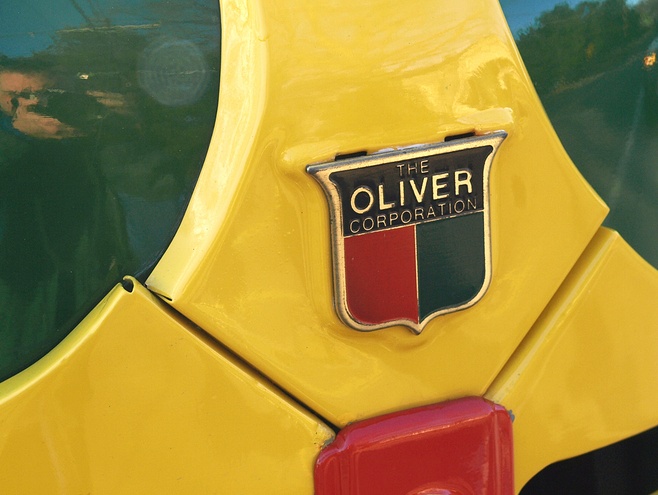 Oliver Standard 77