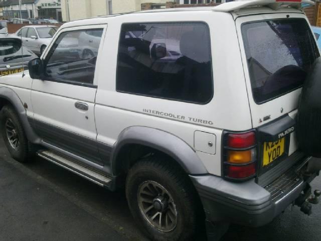 Mitsubishi Pajero Exceed 2500 Turbo Wagon