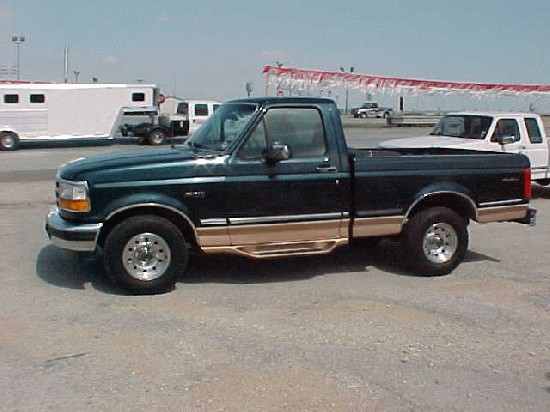 Ford F-150 Eddie Bauer