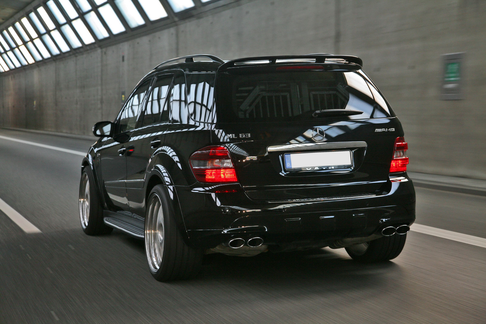 Mercedes-Benz ML 63 AMG