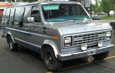 Ford Econoline Super Van