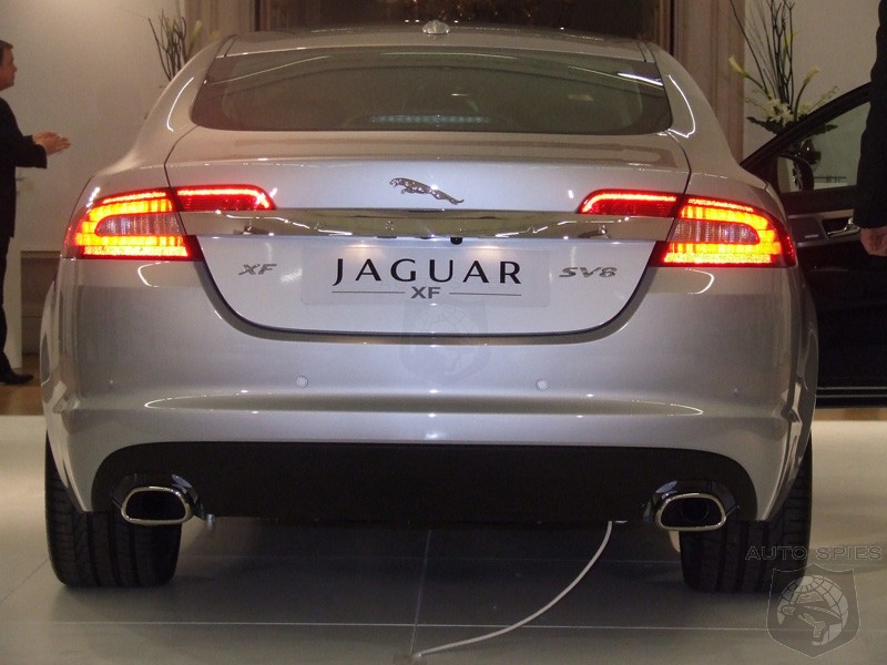 Jaguar XF SV8