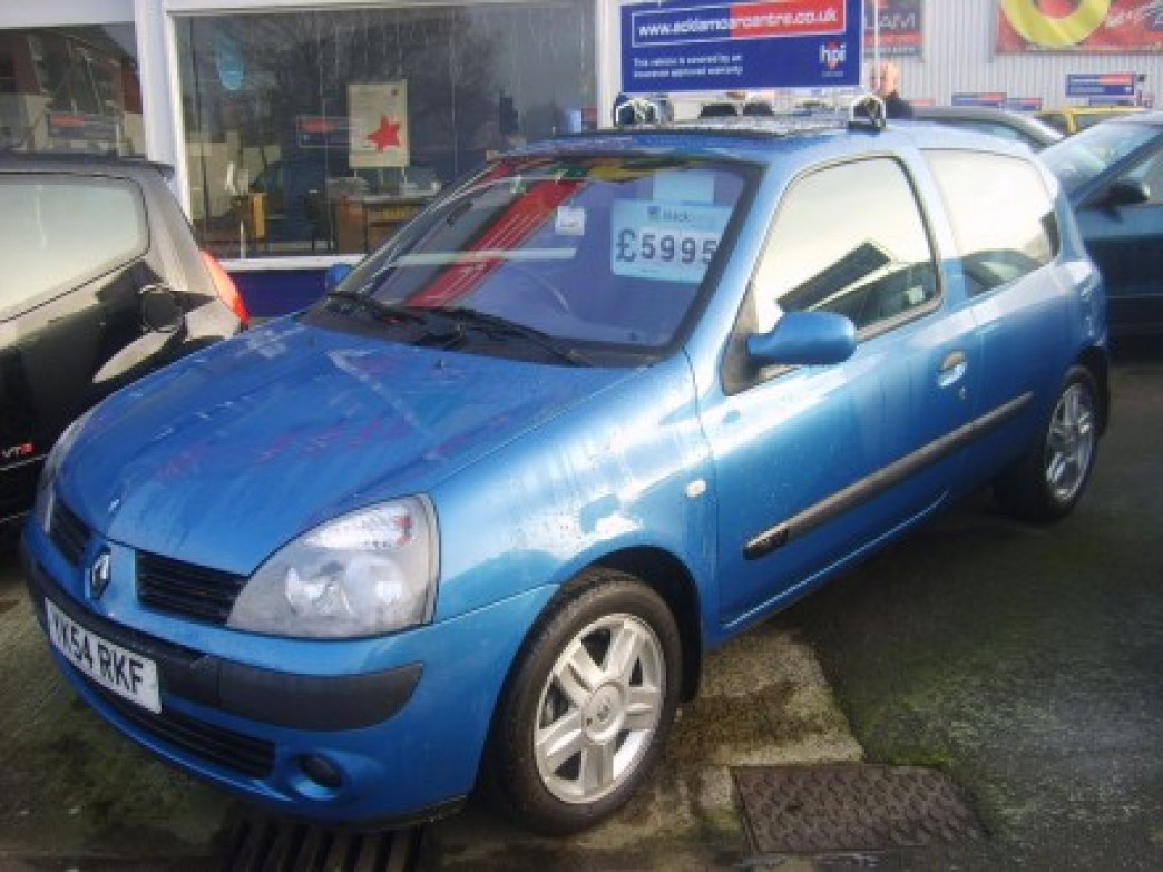 Renault Clio 12 16V