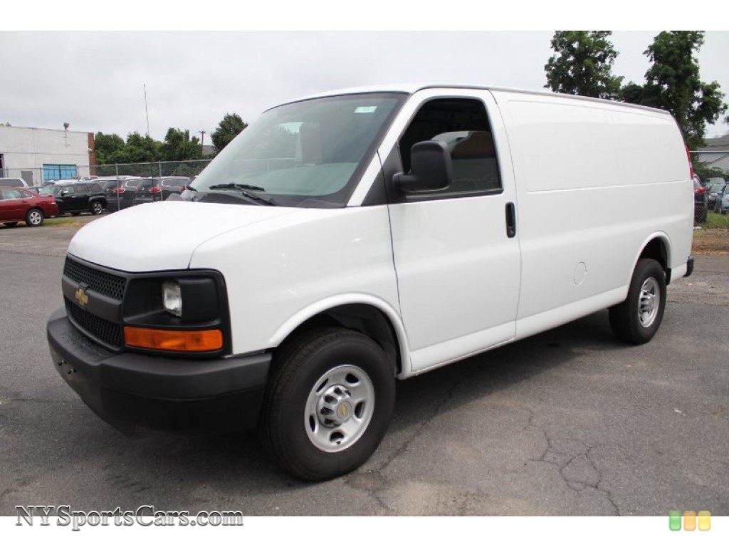 Chevrolet Express 2500