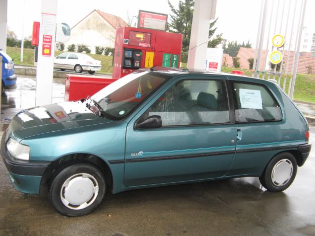 Peugeot 106 Green