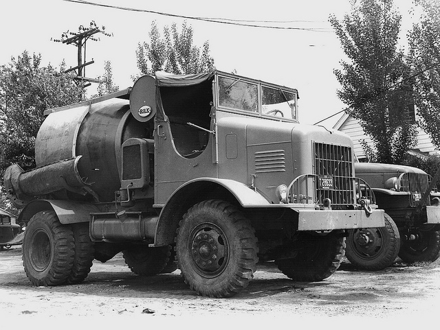 Kenworth 4x2 Tractor