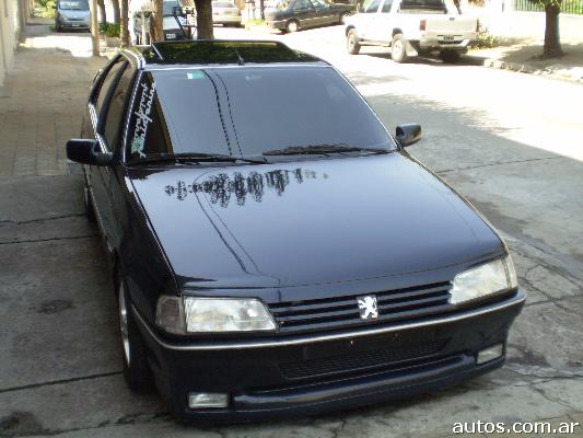 Peugeot 405 SRI