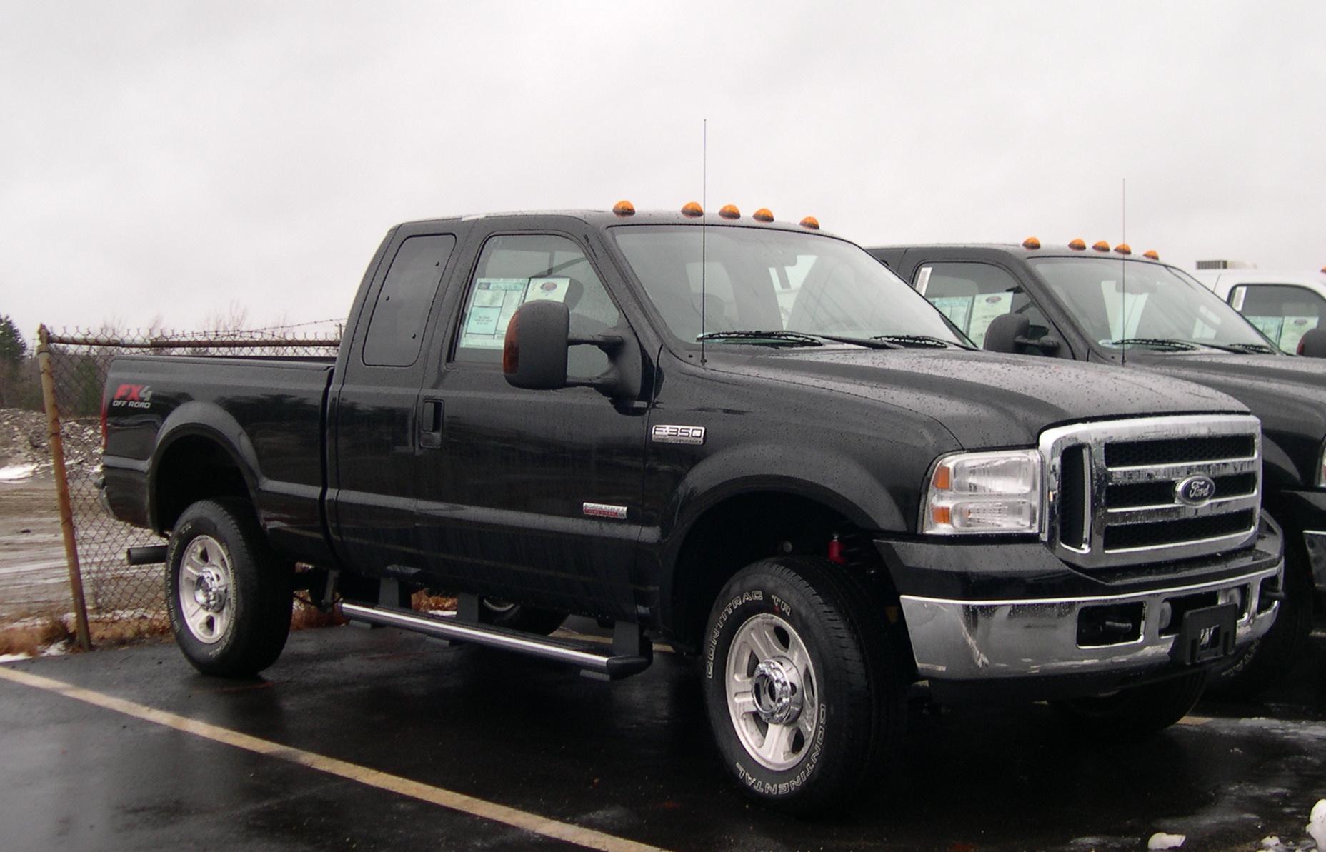 Ford F-350 FX4