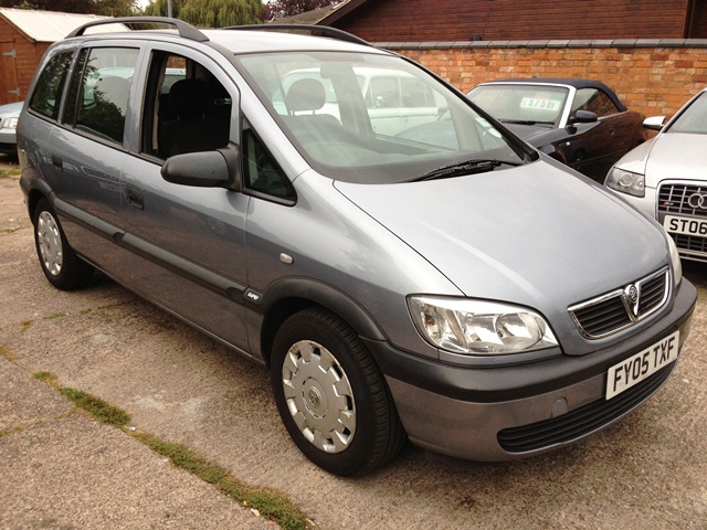 Vauxhall Zafira 18