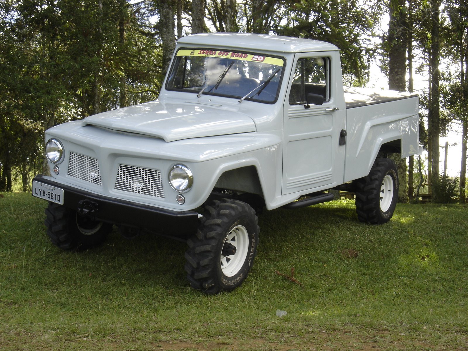Ford F-75