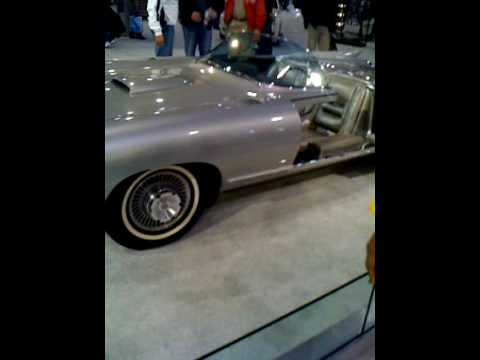 Cadillac Cyclone concept car