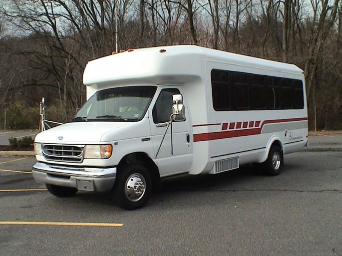 Ford E-450