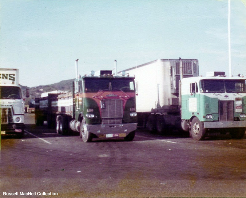 White Freightliner WFC