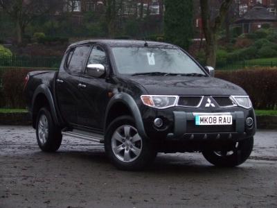 Mitsubishi L200 Crew Cab 4WD