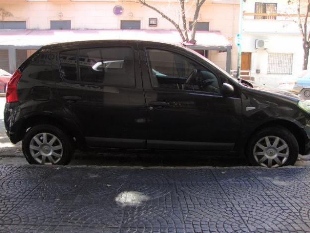 Renault Sandero 15 dCi