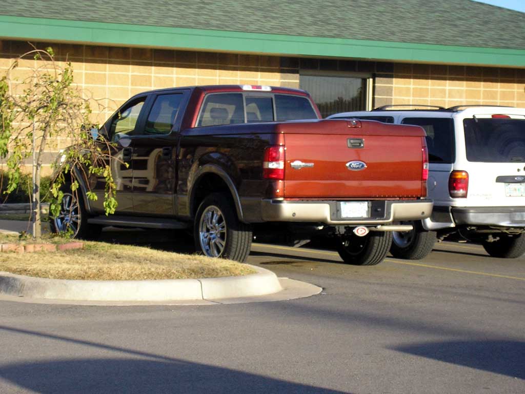 Ford F-150 Lariat Triton SuperCrew