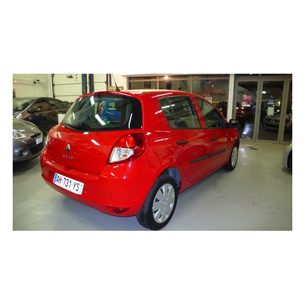 Renault Clio 12 16v Authentique