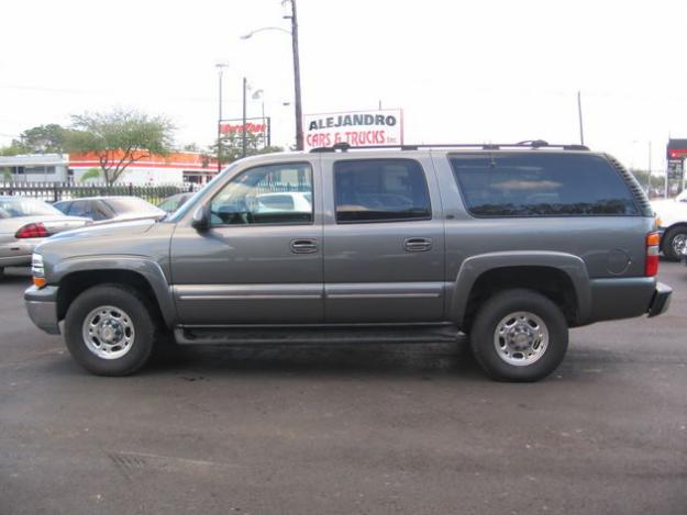 Chevrolet K2500 Suburban