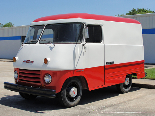 Chevrolet C-20 Grumman stepvan