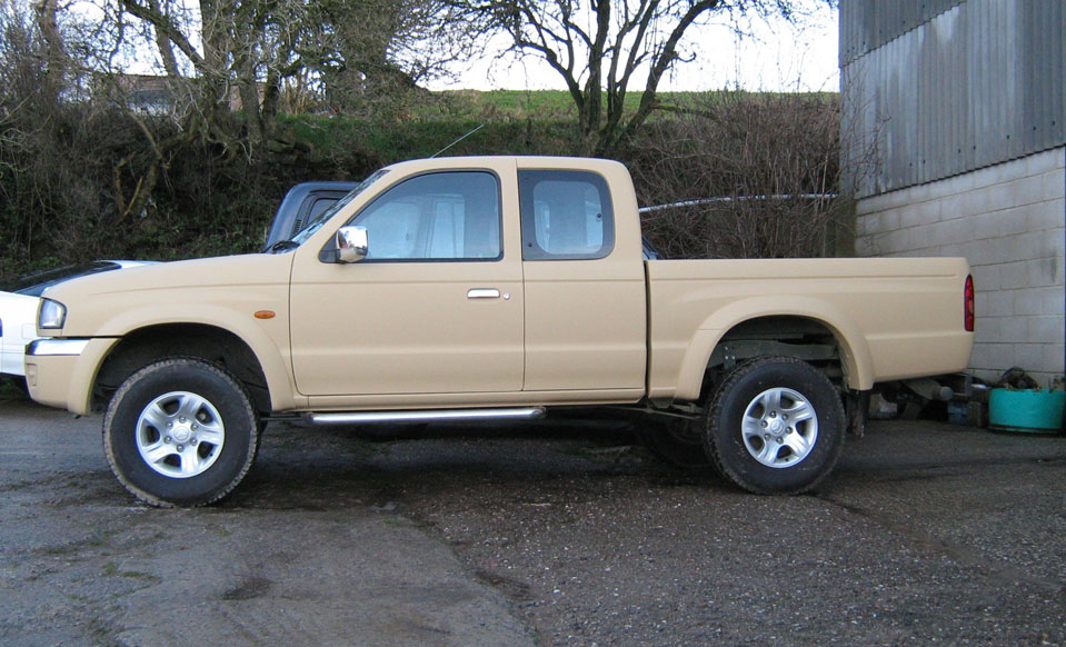 Mazda B2500 4WD Turbo Intercooler