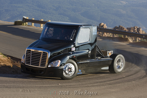 Freightliner C120 Century ST