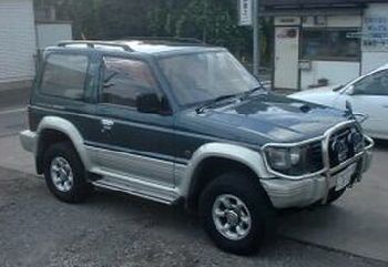 Mitsubishi Pajero Exceed 2500 Turbo Wagon