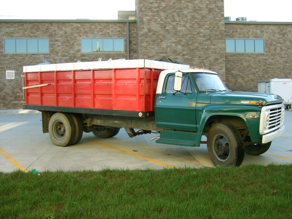 Ford F-600