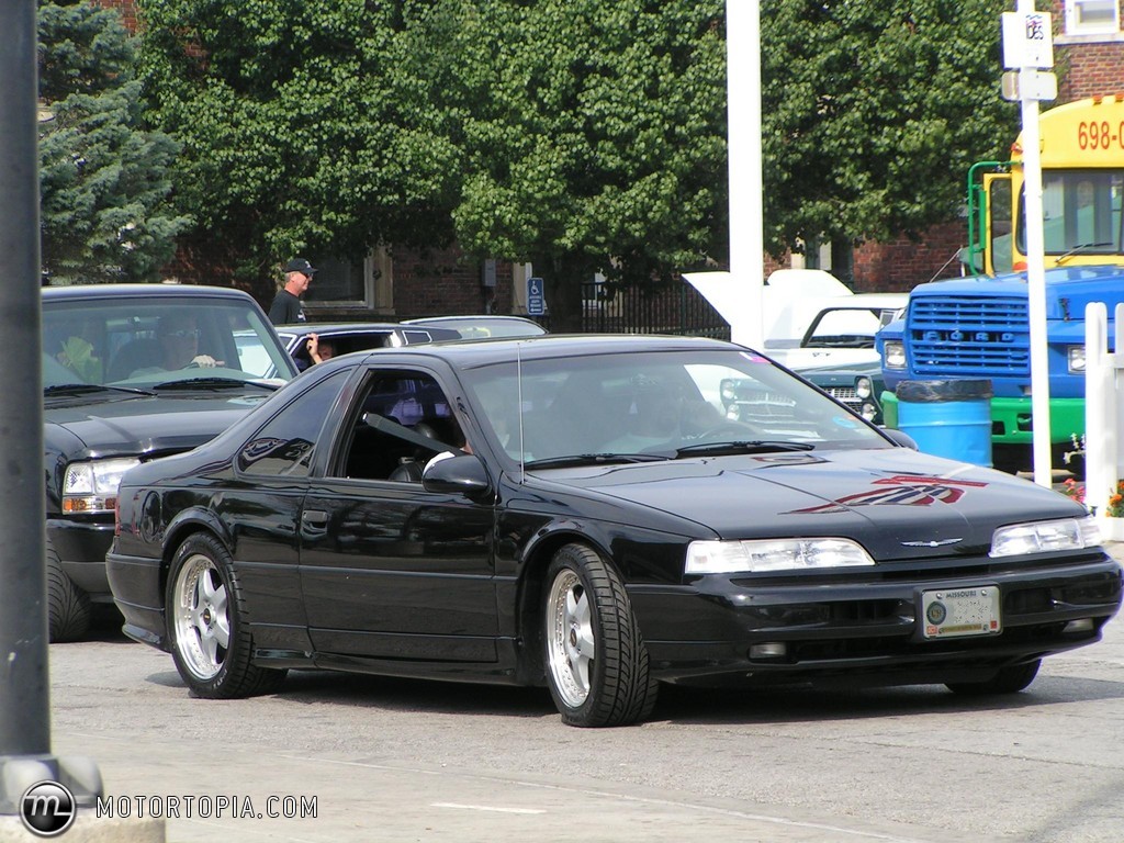 Ford Thunderbird SC